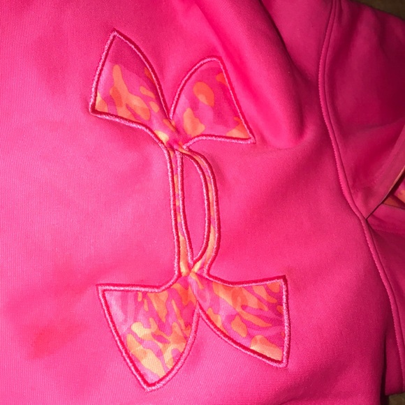 sweatshirt - Picture 2 of 3